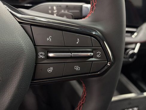 New 2026 Chevrolet Equinox RS image 23