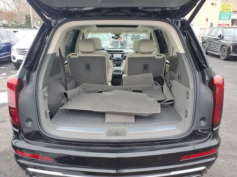 Certified 2024 Cadillac XT6 Premium Luxury w/ LPO, Floor Liner Package image 14