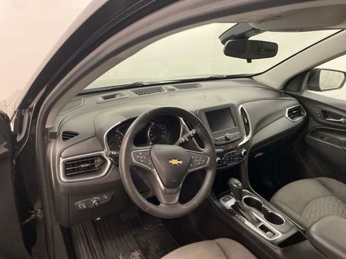 Used 2020 Chevrolet Equinox LT image 8