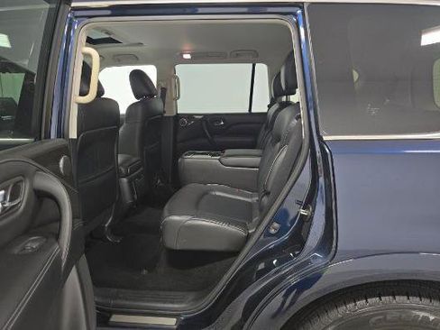 Used 2024 INFINITI QX80 Luxe image 11