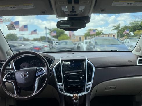 Used 2014 Cadillac SRX Luxury w/ Driver Awareness Package image 5