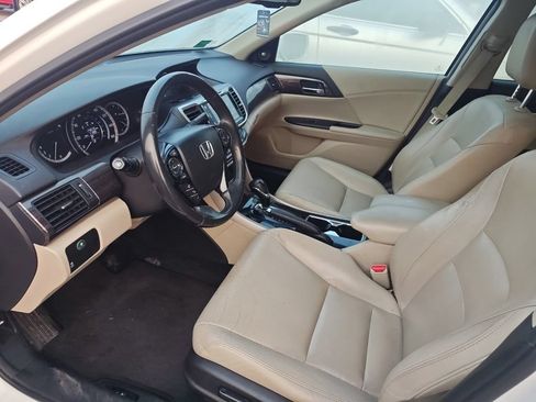 Used 2016 Honda Accord EX-L image 9
