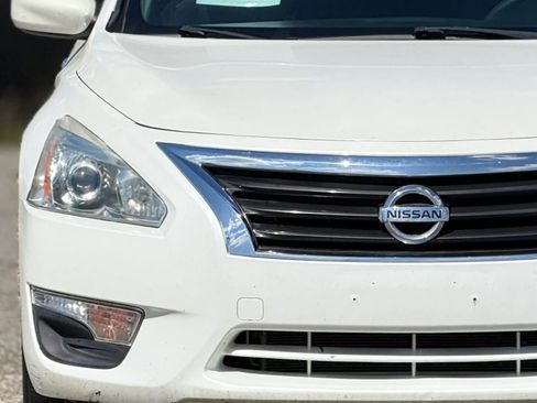 Used 2013 Nissan Altima 2.5 S image 11