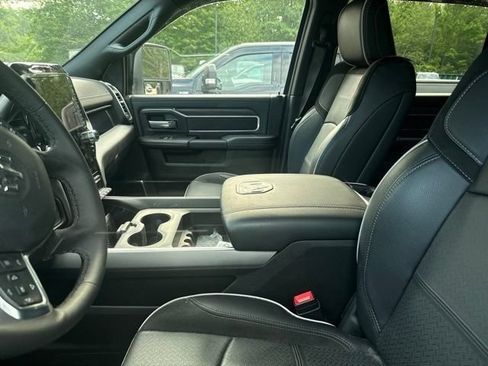 Used 2026 RAM 3500 Laramie w/ Sport Appearance Package AWD/4WD image 10