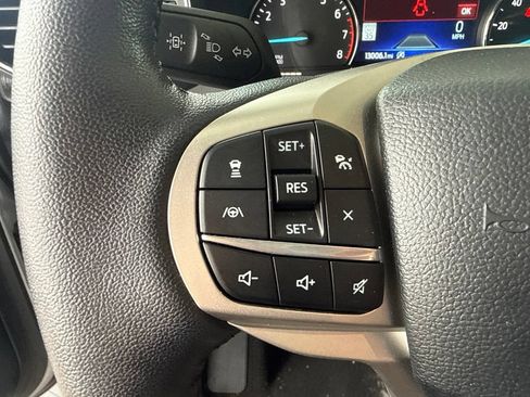 Used 2024 Ford Explorer XLT w/ Equipment Group 202A AWD/4WD image 16