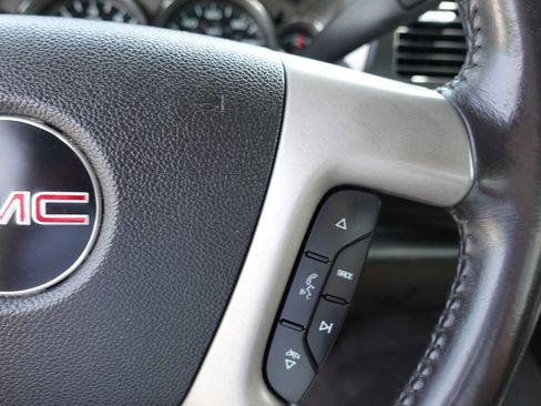 Used 2011 GMC Sierra 2500 SLE w/ SLE Preferred Package AWD/4WD image 36