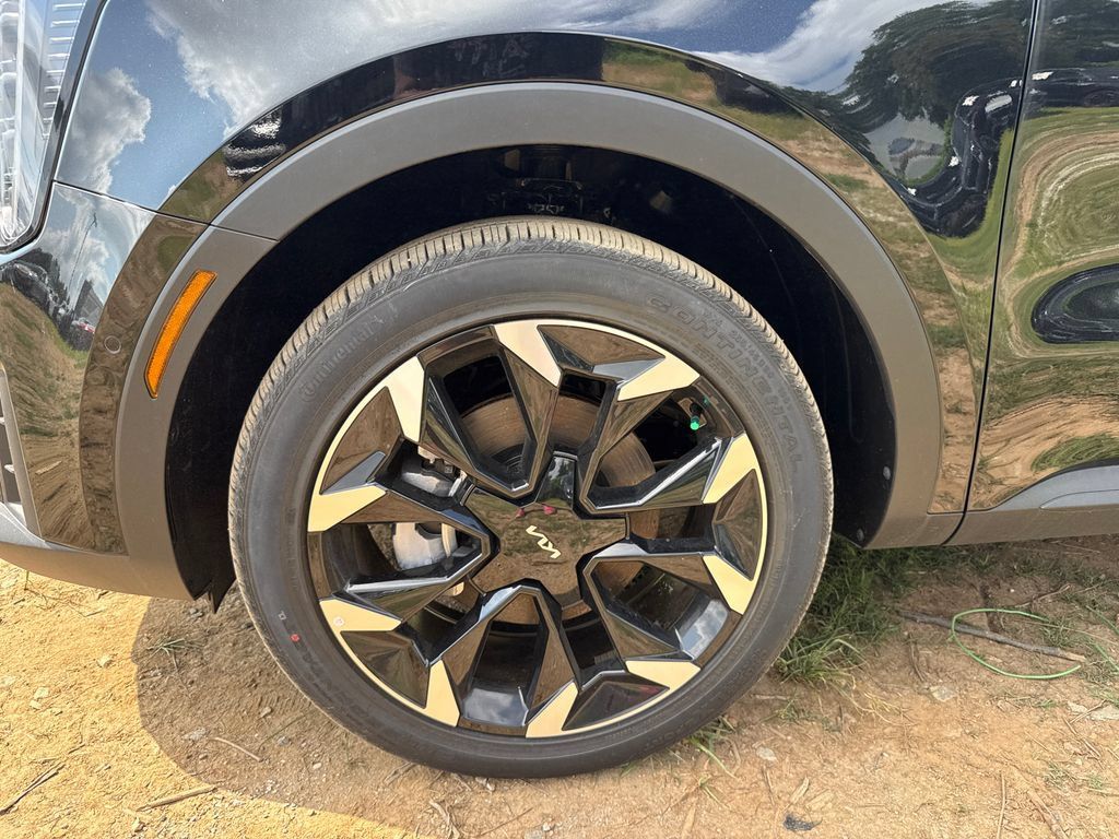 New 2025 Kia Sorento SX FWD image 9