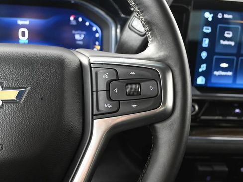 Used 2024 Chevrolet Silverado 1500 LT AWD/4WD image 36