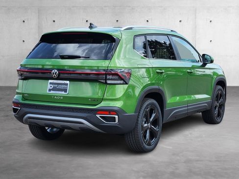 New 2025 Volkswagen Taos SEL image 26