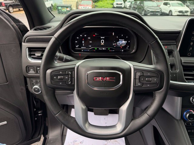 Used 2023 GMC Yukon XL SLT w/ SLT Luxury Package AWD/4WD image 20