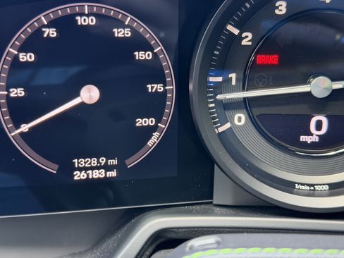 Certified 2024 Porsche 911 Carrera T RWD image 36