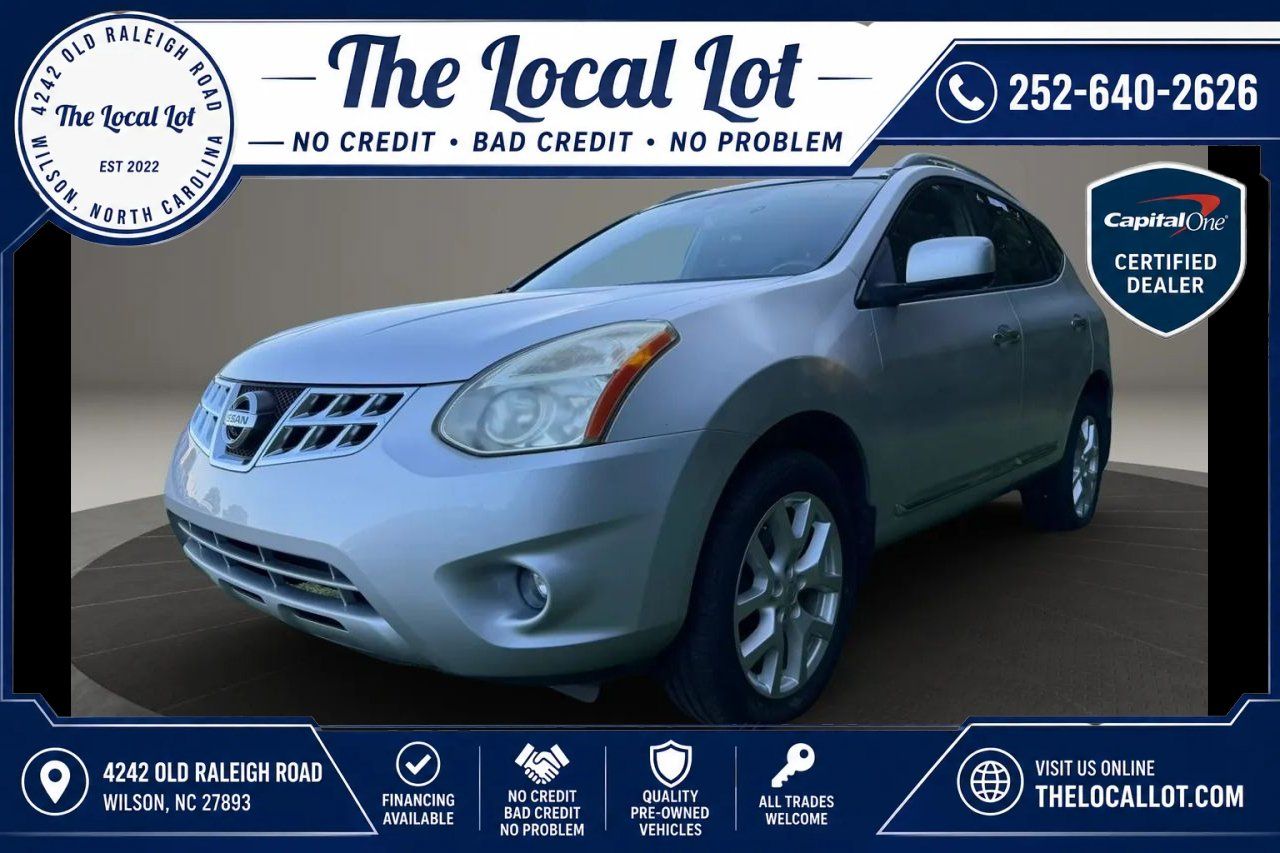 Used 2012 Nissan Rogue SL FWD image 1