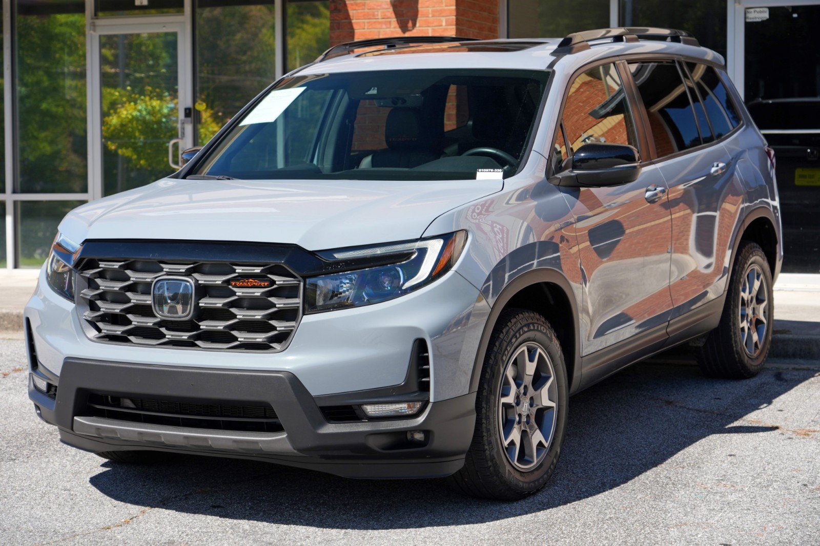 Used 2022 Honda Passport TrailSport image 49
