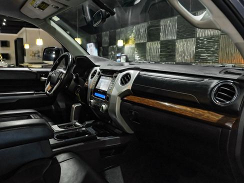 Used 2017 Toyota Tundra Limited image 14