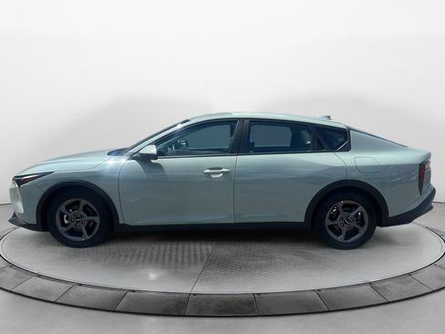 Used 2025 Kia K4 FWD image 6