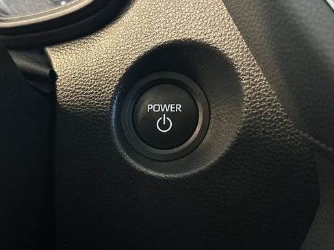 Used 2024 Toyota Corolla Cross AWD Hybrid w/ Moonroof Package image 25
