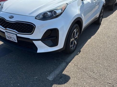 Used 2022 Kia Sportage LX FWD image 1