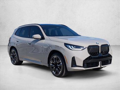 Certified 2026 BMW X3 xDrive30i w/ M Sport Package AWD/4WD image 6