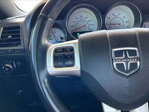 Used 2014 Dodge Challenger R/T Plus RWD image 10