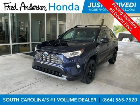 Used 2020 Toyota RAV4 XSE AWD/4WD image 1