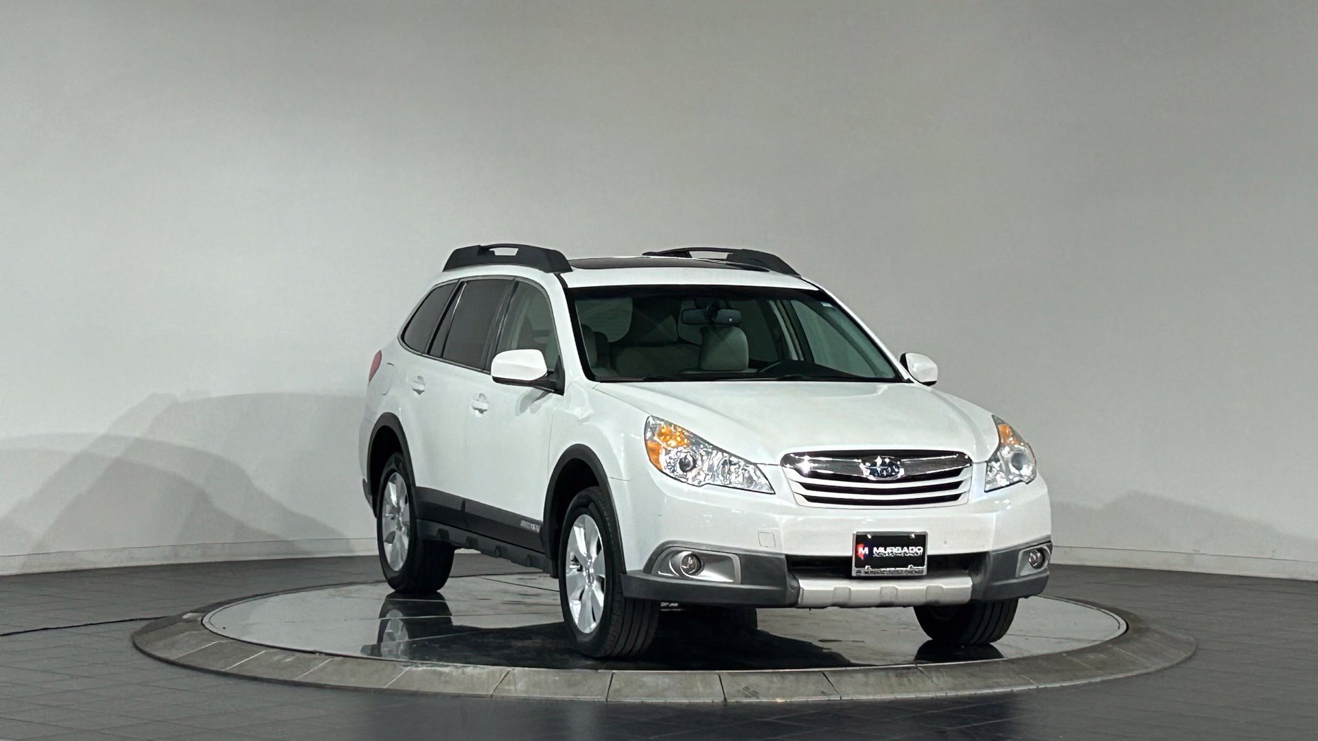 Used 2012 Subaru Outback 2.5i Limited AWD/4WD image 2