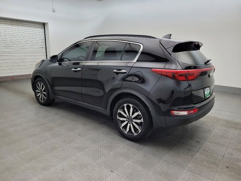 Used 2018 Kia Sportage EX w/ EX Technology Package FWD image 3