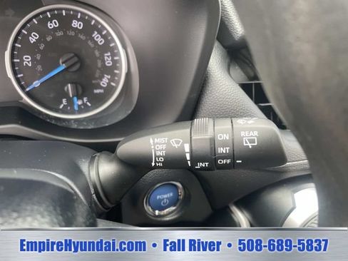 Used 2021 Toyota RAV4 XLE w/ Protection Package (TMS) AWD/4WD image 31