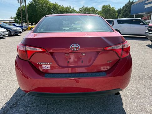 Used 2017 Toyota Corolla LE FWD image 6