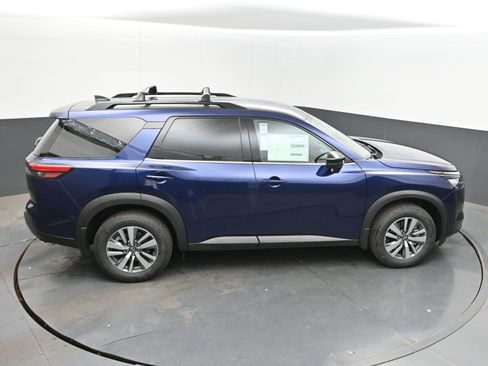 New 2026 Nissan Pathfinder SL FWD image 33