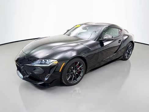 Used 2023 Toyota Supra Premium w/ Driver Assist Package image 3