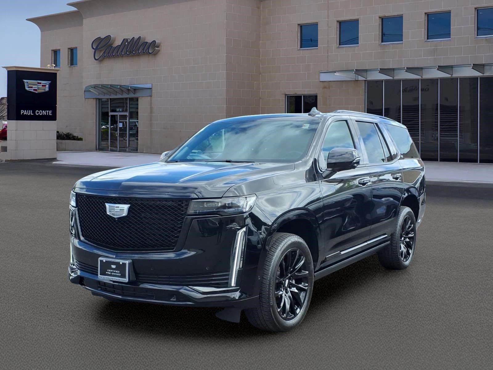 Used 2023 Cadillac Escalade Sport Platinum w/ LPO, ONYX Package AWD/4WD image 1