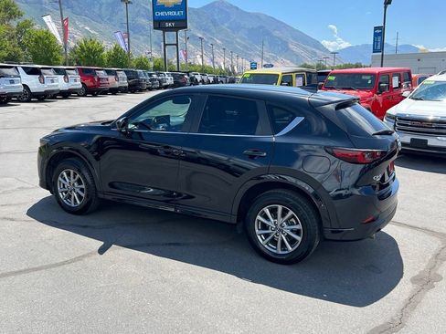 Used 2024 MAZDA CX-5 AWD 2.5 S w/ Preferred Package image 12