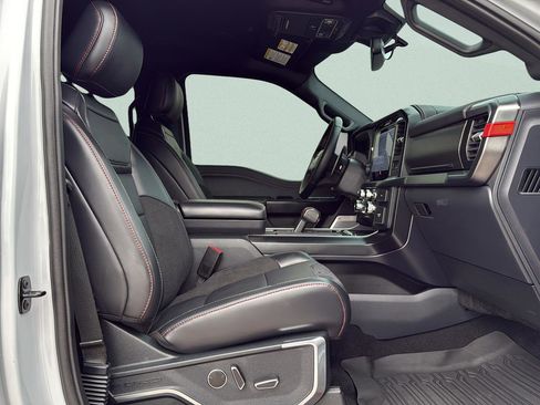 Used 2025 Ford F150 Raptor image 10