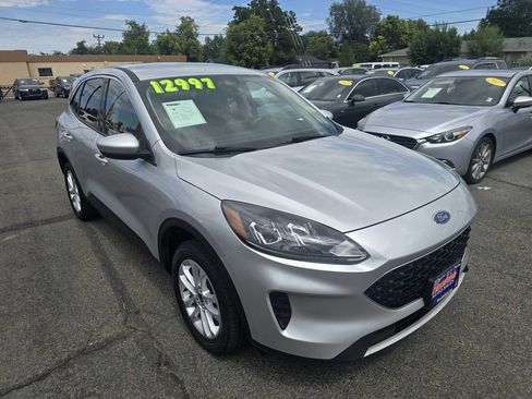 Used 2020 Ford Escape SE AWD/4WD image 4