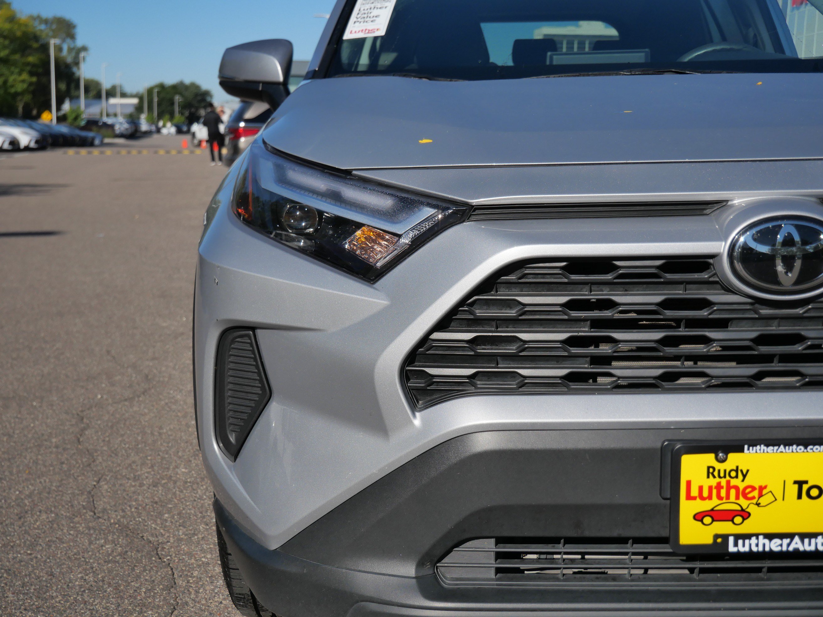 Certified 2025 Toyota RAV4 XLE AWD/4WD image 17