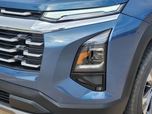 New 2026 Chevrolet Equinox LT w/ LPO, Floor Liner Package FWD image 6