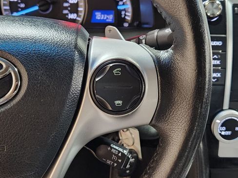 Used 2013 Toyota Camry SE image 48