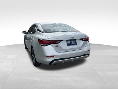 Used 2023 Nissan Sentra SV FWD image 5