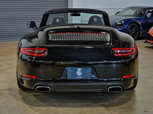 Used 2017 Porsche 911 Carrera image 10