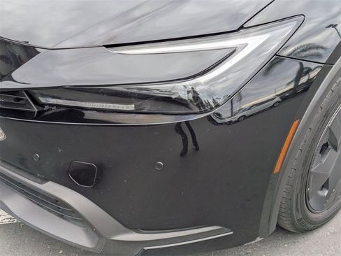 Used 2024 Toyota Prius LE image 11