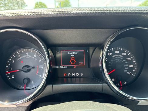 Used 2016 Ford Mustang GT Premium w/ Equipment Group 401A RWD image 23