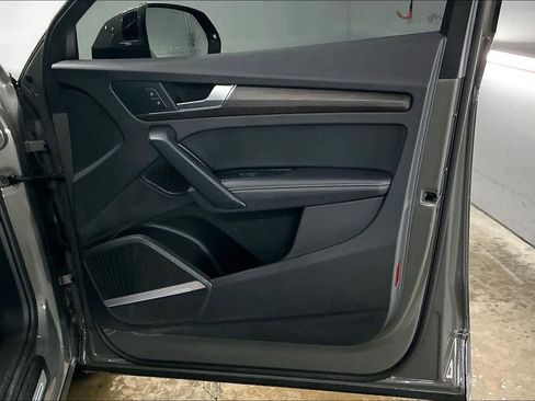 Used 2023 Audi Q5 2.0T Premium Plus w/ Premium Plus Package image 26