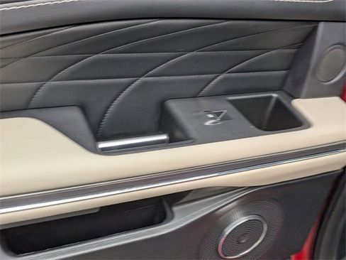 Used 2021 Ford Expedition Platinum image 28