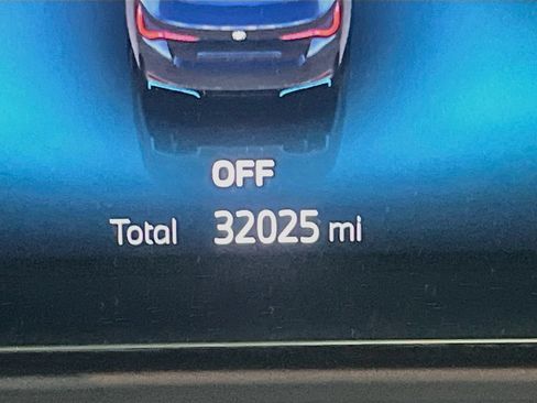 Used 2023 BMW i4 eDrive35 w/ Parking Assistance Package RWD image 12