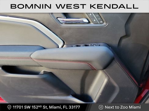 Used 2023 Chevrolet Colorado Z71 w/ Z71 Convenience Package 2 image 18