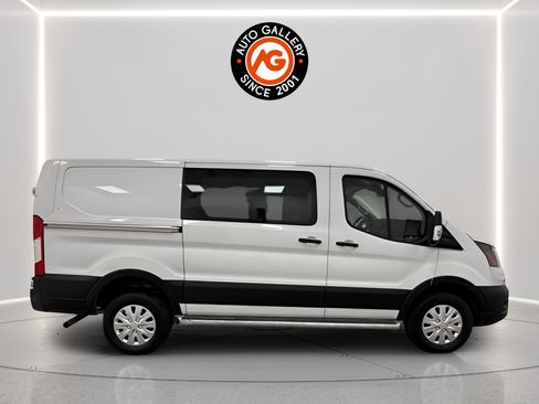 Used 2025 Ford Transit 250 Low Roof w/ Exterior Upgrade Package RWD image 2