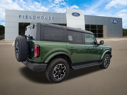 Used 2025 Ford Bronco Outer Banks AWD/4WD image 10