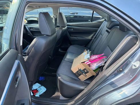 Used 2016 Toyota Corolla S image 7