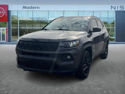 Used 2022 Jeep Compass Altitude