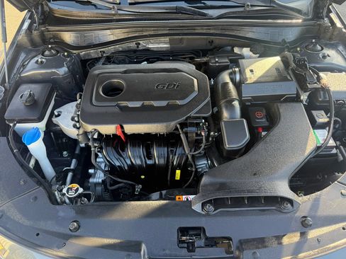 Used 2020 Kia Optima S FWD image 15